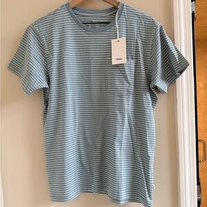 Men’s size M tshirt NWT